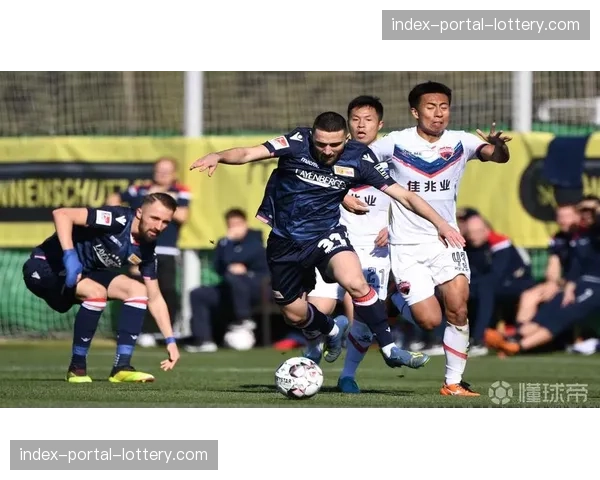 深度特写：柏林联队长在球队连败期间的精神领导力